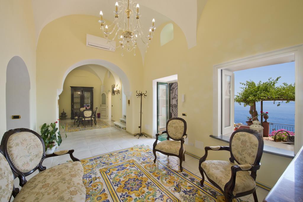 Palazzo Rocco Villa Sunshining In Love Băile Herculane Dış mekan fotoğraf