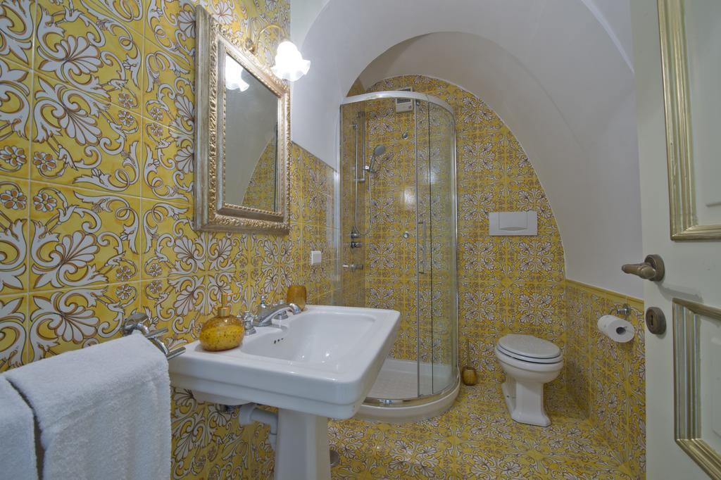 Palazzo Rocco Villa Sunshining In Love Băile Herculane Dış mekan fotoğraf