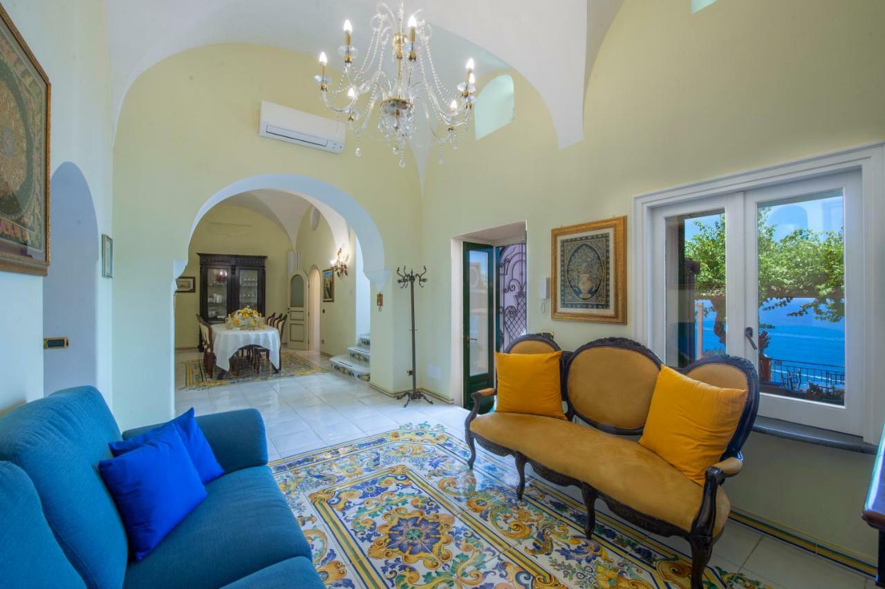 Palazzo Rocco Villa Sunshining In Love Băile Herculane Dış mekan fotoğraf