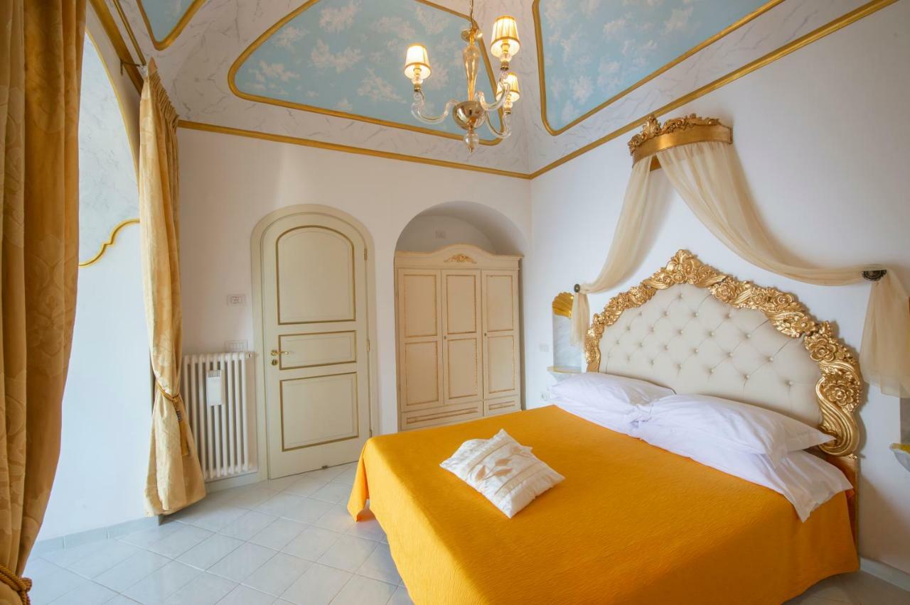Palazzo Rocco Villa Sunshining In Love Băile Herculane Dış mekan fotoğraf